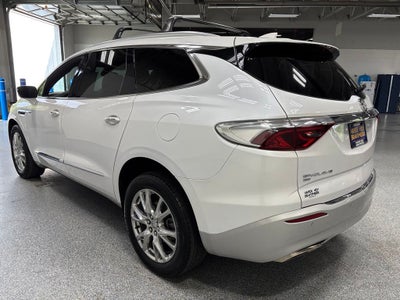2023 Buick Enclave Essence AWD