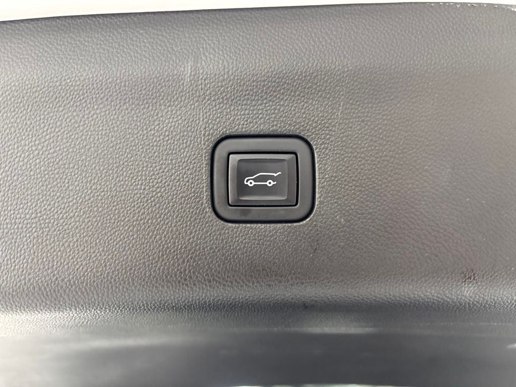 2023 Buick Enclave Essence AWD