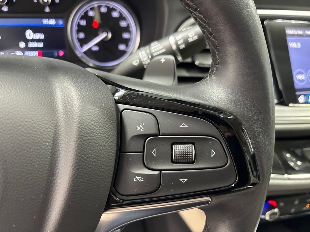 2023 Buick Enclave Essence AWD