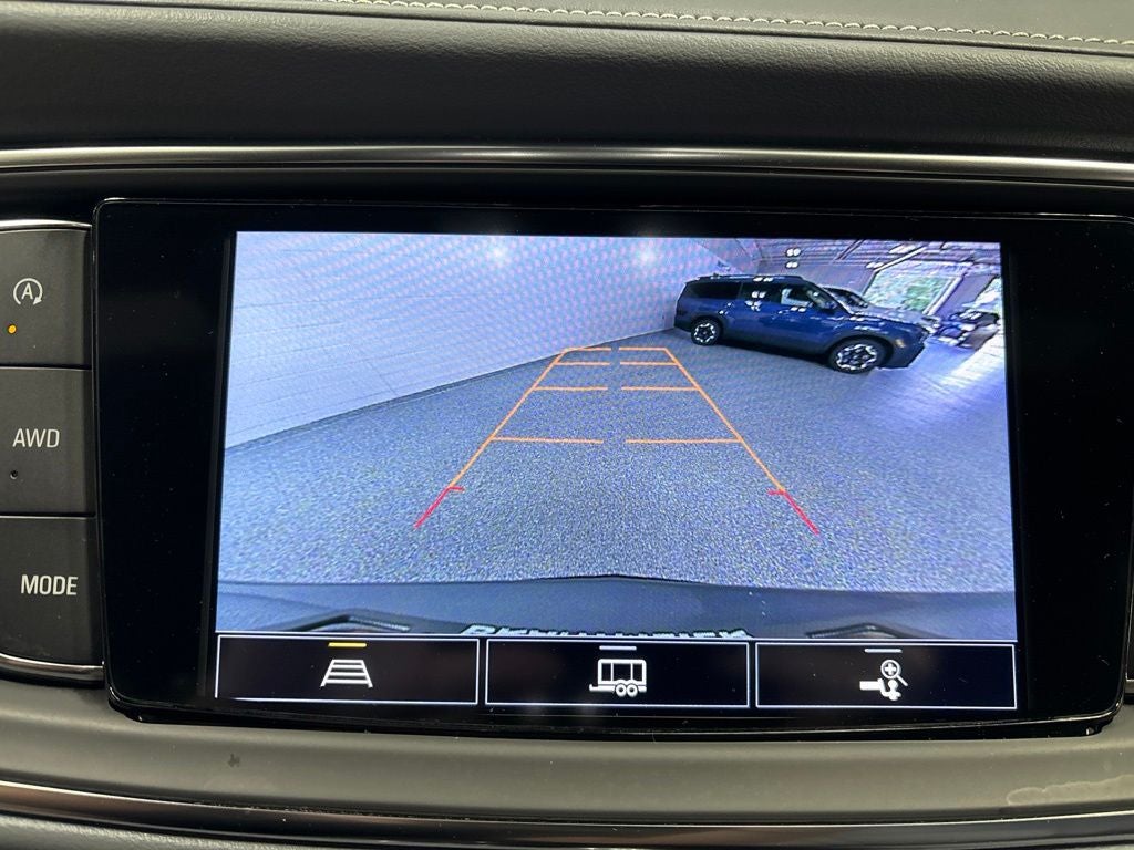 2023 Buick Enclave Essence AWD