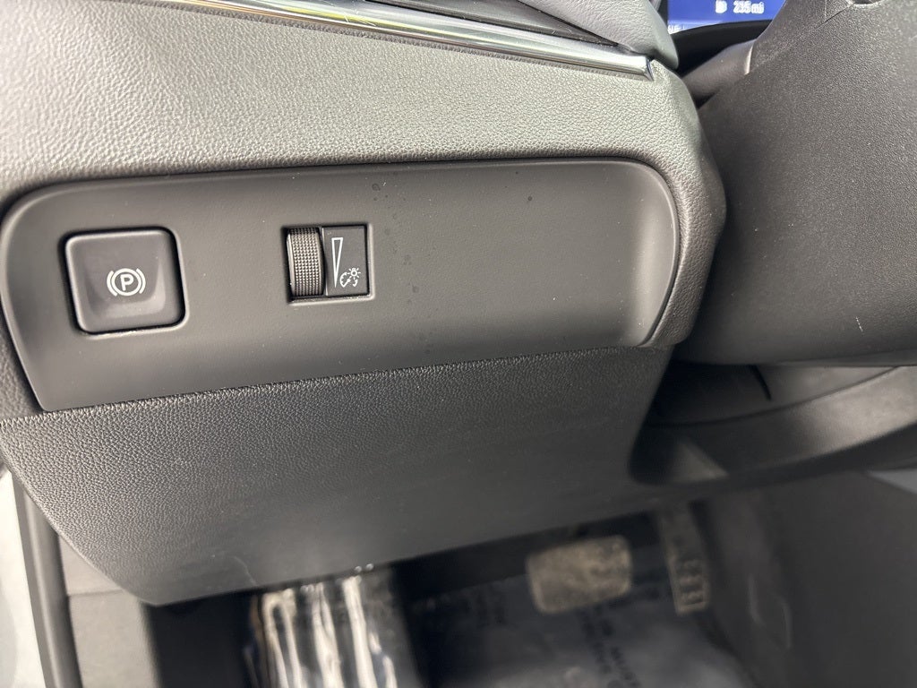 2023 Buick Enclave Essence AWD