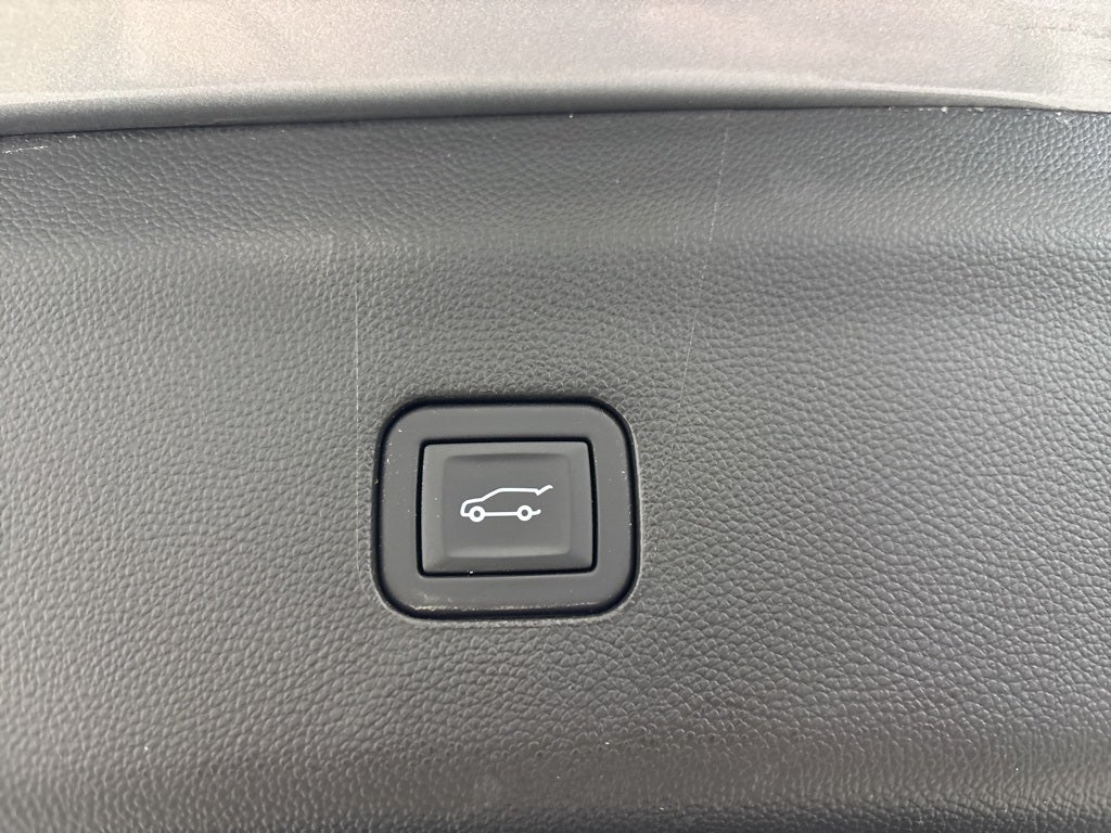 2023 Buick Enclave Essence AWD