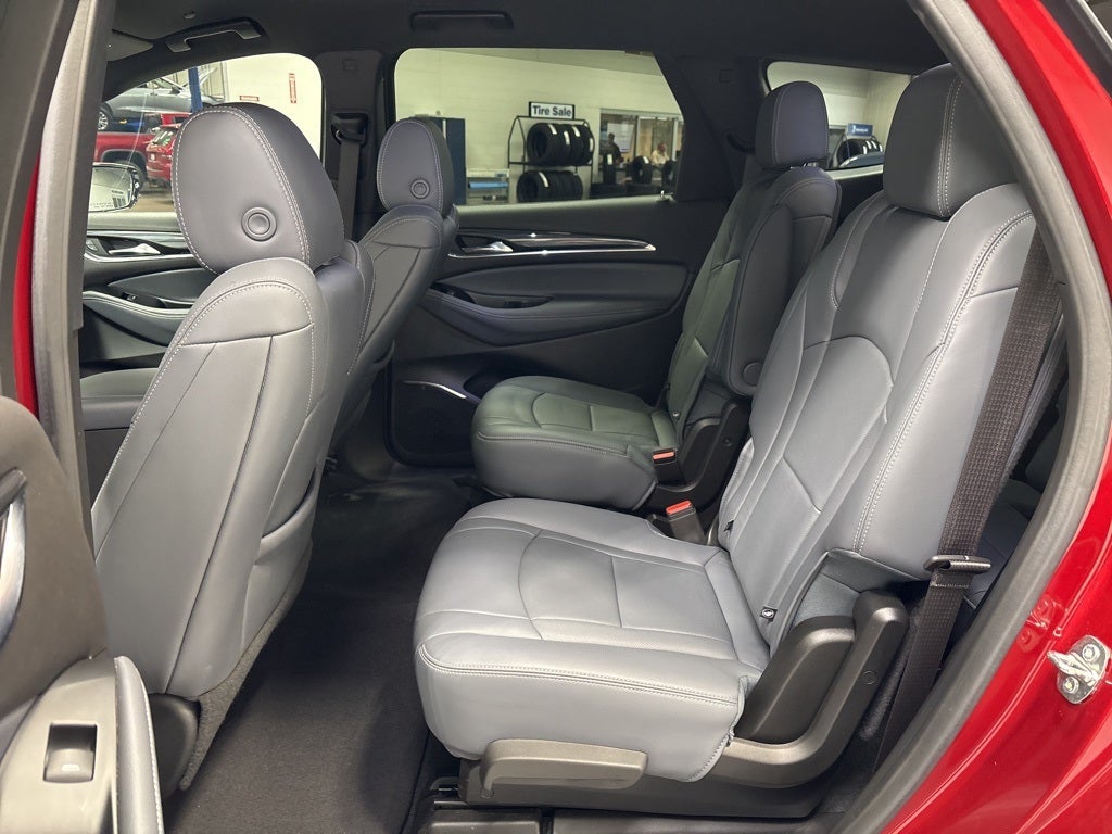 2023 Buick Enclave Essence AWD