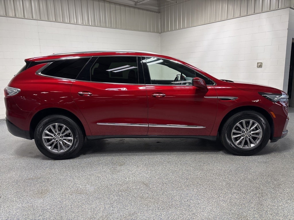 2023 Buick Enclave Essence AWD