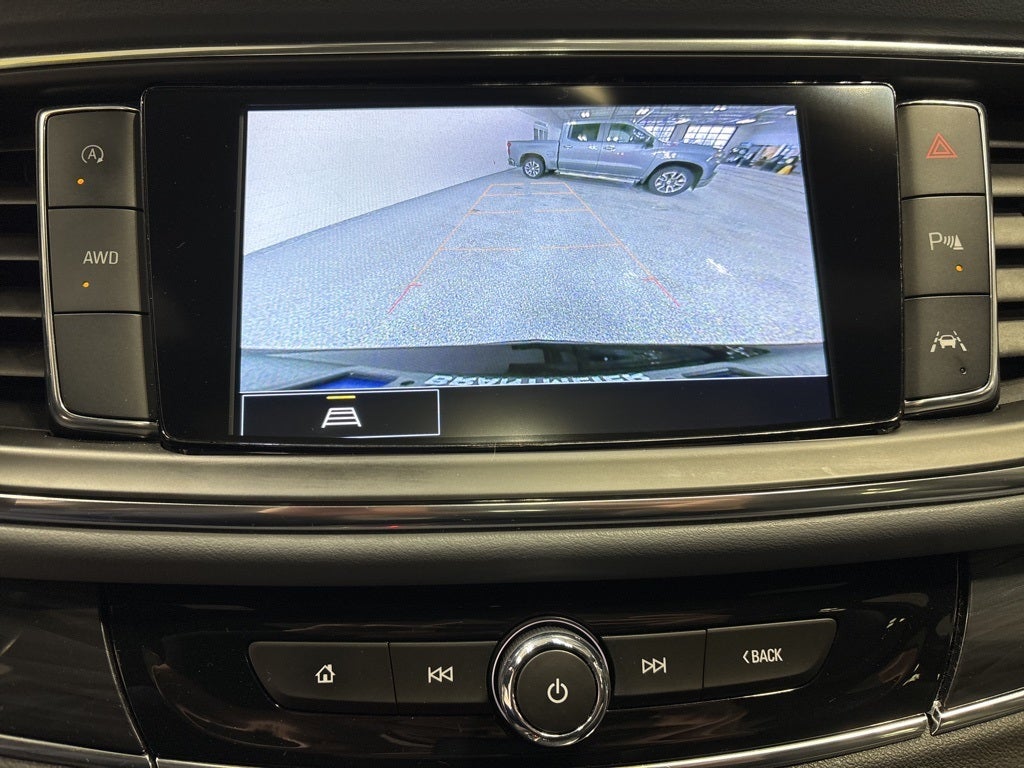 2023 Buick Enclave Essence AWD