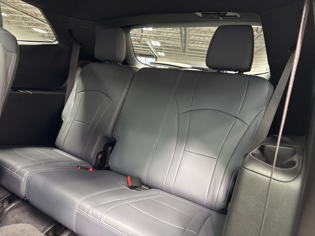 2023 Buick Enclave Essence AWD