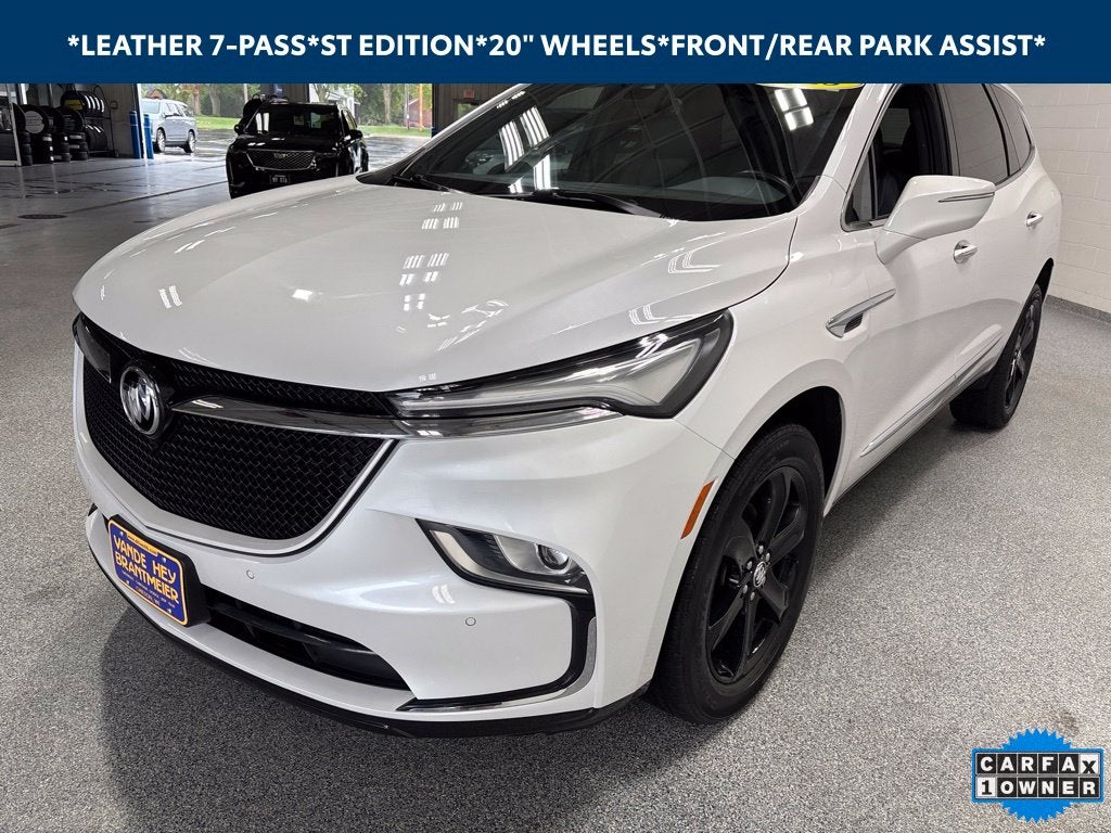2023 Buick Enclave Essence AWD