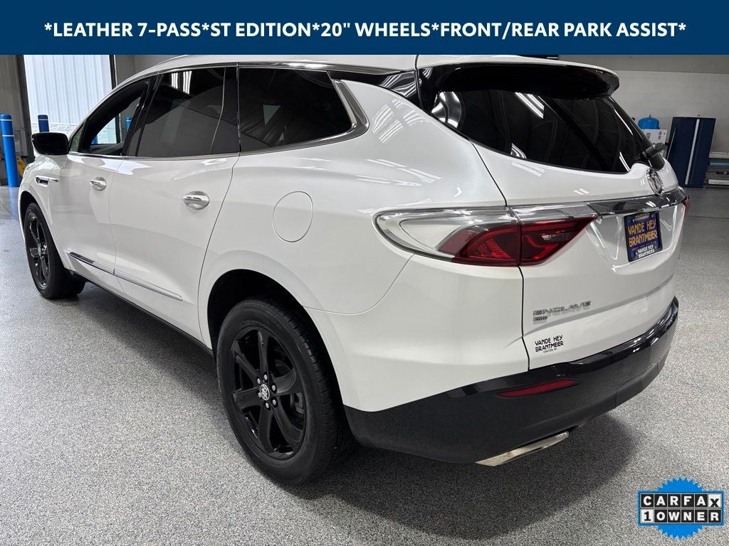 2023 Buick Enclave Essence AWD