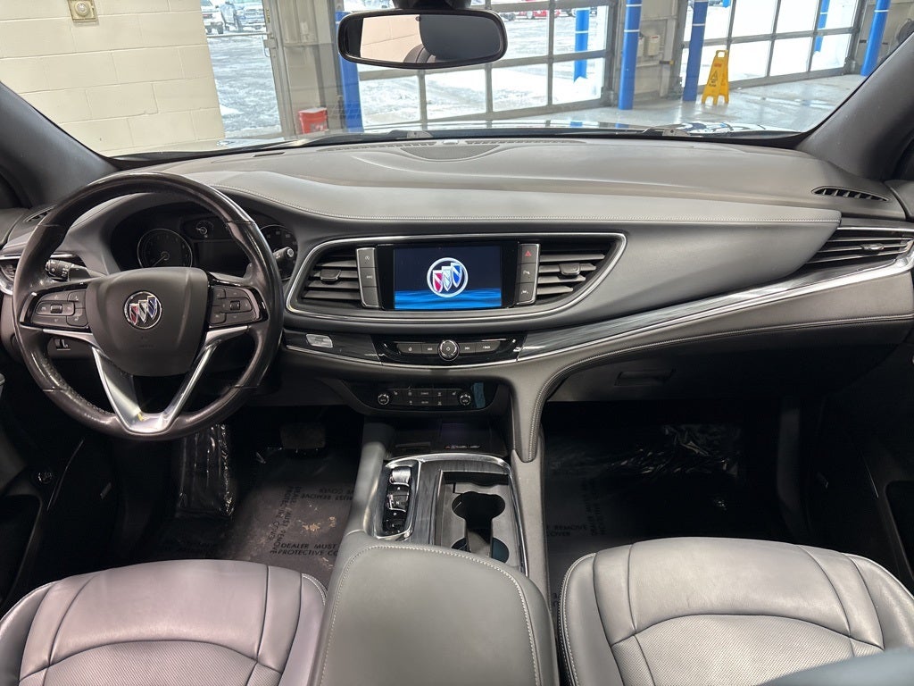2023 Buick Enclave Essence AWD