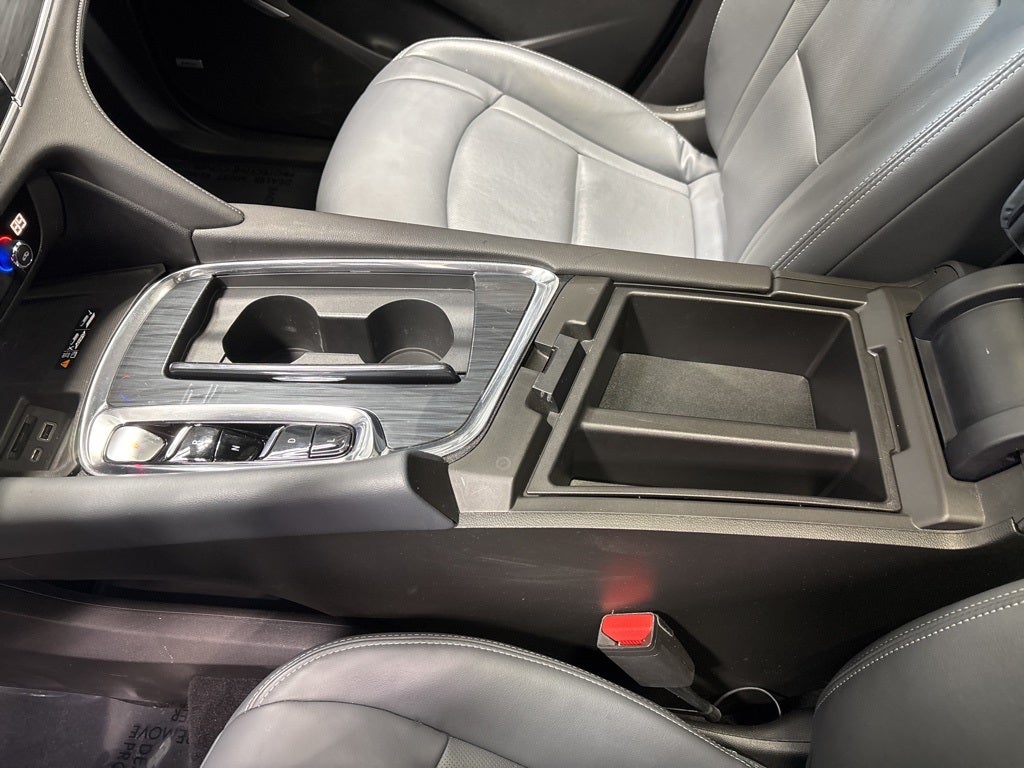 2023 Buick Enclave Essence AWD