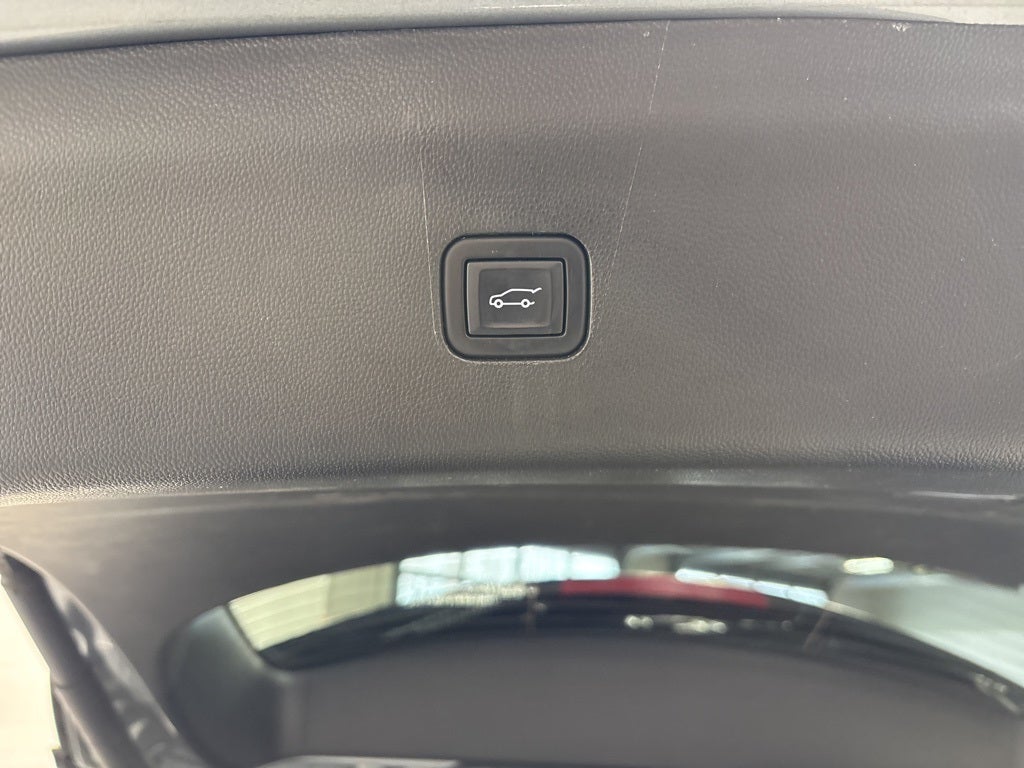 2023 Buick Enclave Essence AWD