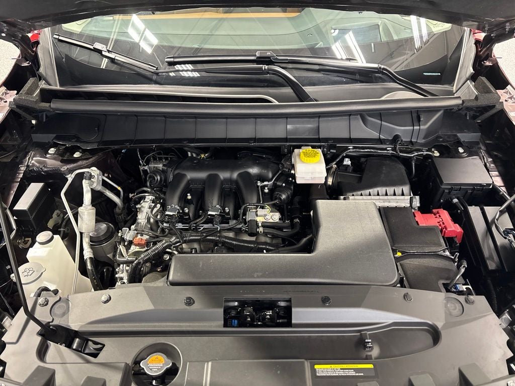 2025 Nissan Pathfinder Platinum 4WD