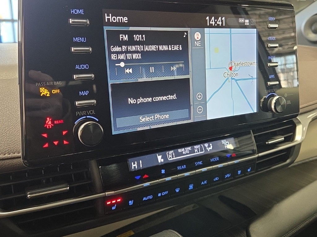 2022 Toyota Sienna Platinum