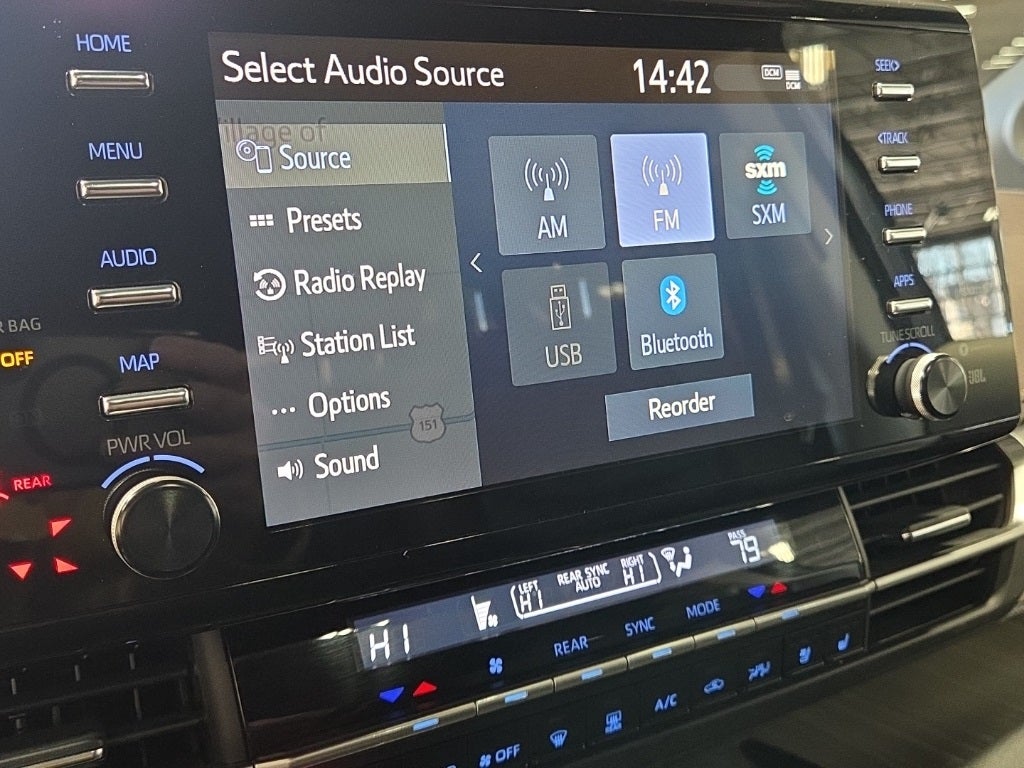 2022 Toyota Sienna Platinum