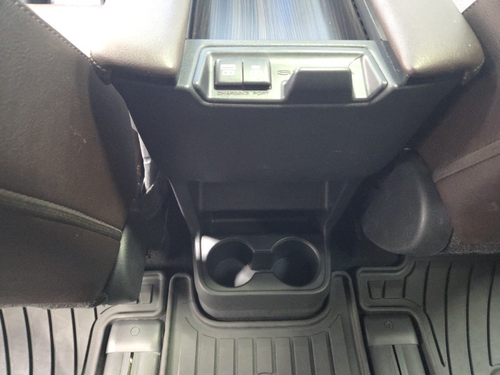 2022 Toyota Sienna Platinum