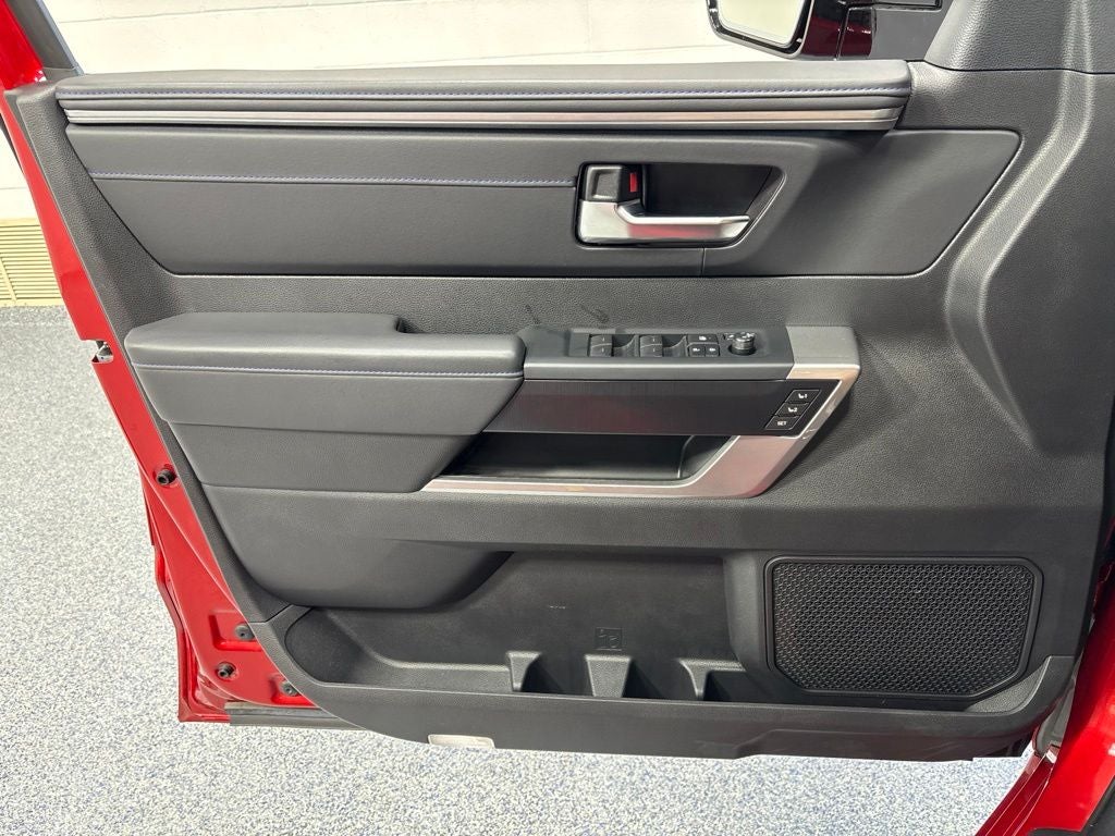 2025 Toyota Tundra Hybrid Platinum Hybrid CrewMax 5.5' Bed