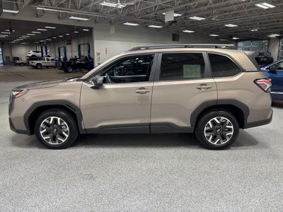 2025 Subaru Forester Premium