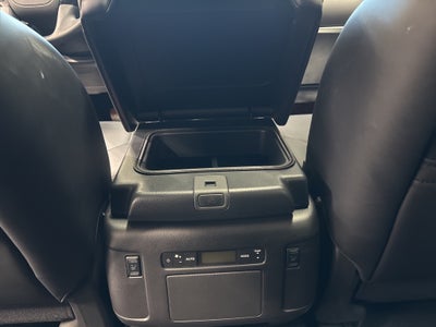 2024 Nissan Armada Platinum 4WD